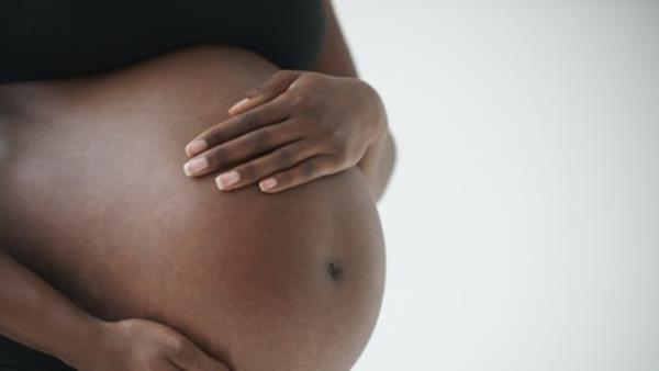 黑人产妇健康差距:分娩有种族问题吗?