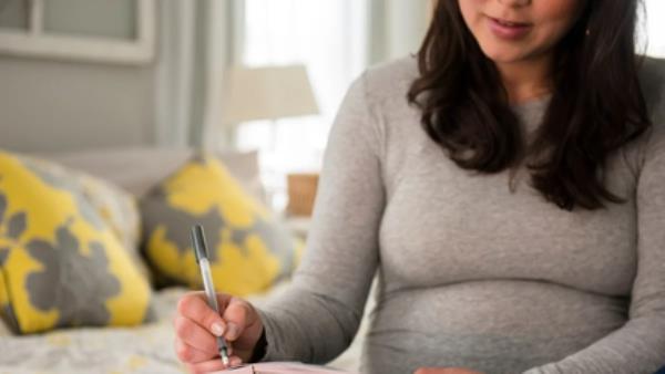 怀孕9周:症状，你的肚子和预期