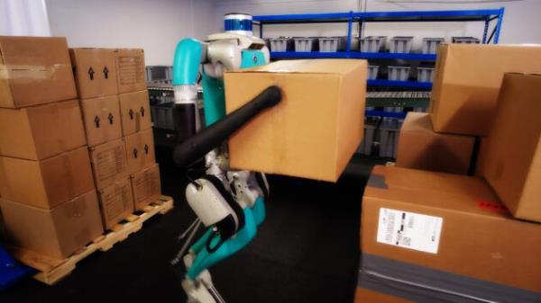 Agility Robotics从亚马逊和其他公司筹集了1.5亿美元，用于制造用于仓库的类人机器人