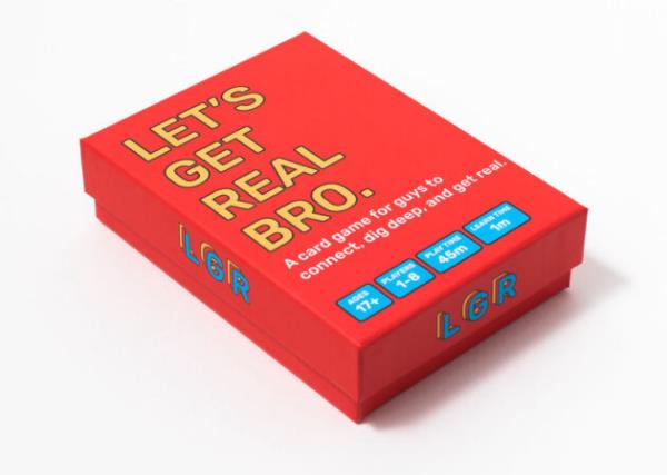 西雅图一名技术人员创造了一种名为“兄弟，让我们来真正的交谈”的纸牌游戏