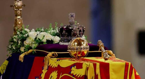 英国女王伊丽莎白二世的国葬:完整的日程安排，包括服务顺序