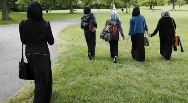 智库:新的公民法将英国穆斯林降为二等公民