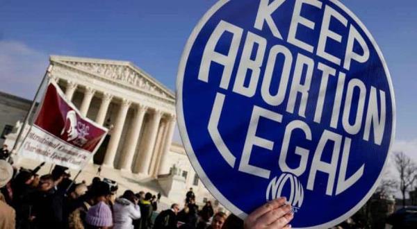 西弗吉尼亚州几乎完全通过了堕胎禁令