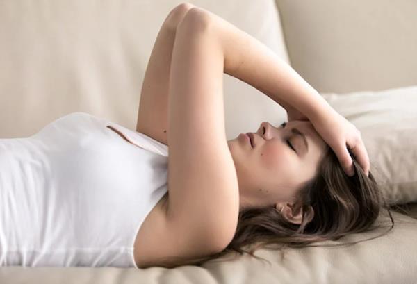 10-weeks-pregnant-symptoms-fatigue