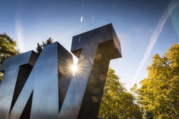 华盛顿大学在以创业创始人为基础的100所大学中排名第24位