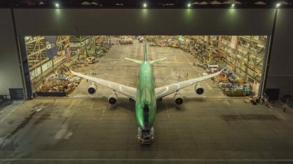 波音公司在推出最后一架747飞机后向其“空中女王”致敬