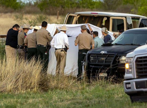两名移民在德州火车上窒息死亡，10人入院治疗