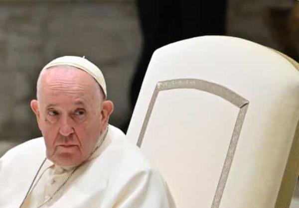 教皇扩大法律范围，让底层领导人为性侵负责