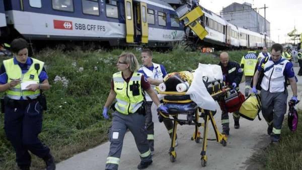瑞士:两起火车脱轨事故造成数人受伤;救援行动正在进行