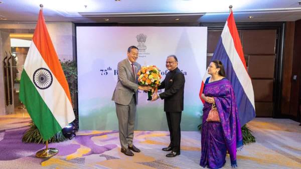 泰国总理出席在曼谷举行的印度共和国日庆祝活动;罗摩衍那表演展示