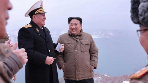 在首尔发表声明的第二天，朝鲜证实金正恩监督了从潜艇上发射巡航导弹