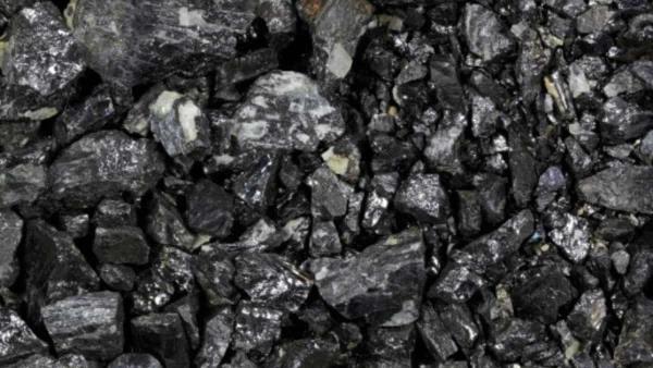 肯尼亚首次发现钶钽铁矿，这是一种用于电子设备的珍贵矿物