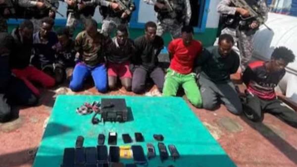 RCB热席卷全球:索马里海盗被印度海军抓获