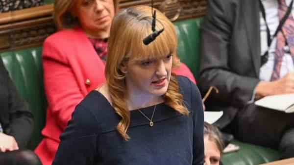 英国议员建议，死人应该能够改变自己的性别