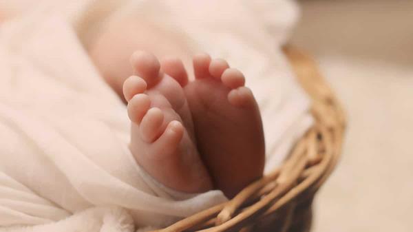 美国:堪萨斯城一名女婴因母亲误将她放进烤箱而不是婴儿床而死亡