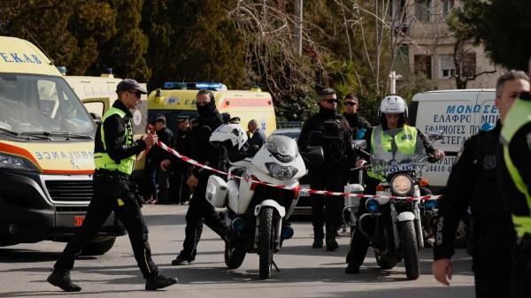 希腊:在罕见的枪击事件中，一名枪手在航运公司枪杀三人，并自杀